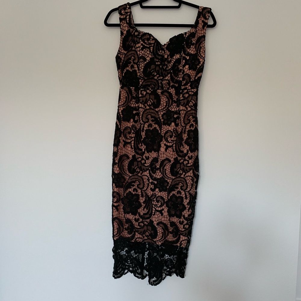 Few Moda lace midi dress. Size S